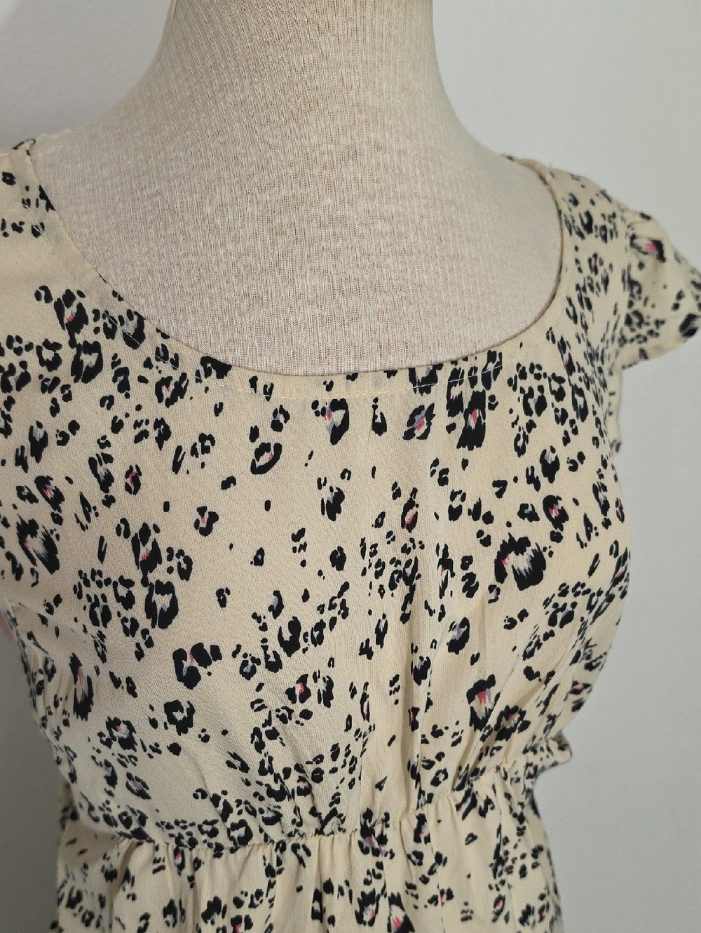 Umgee Dress Cream Leopard-Print Flutter-Cap Sleeve Dress Cream Size L - Picture 5 of 16